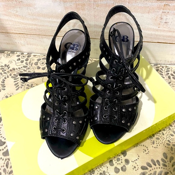 EUC Gianni Bini Gear Up Black Leather heels size 9 🖤 - Picture 1 of 7